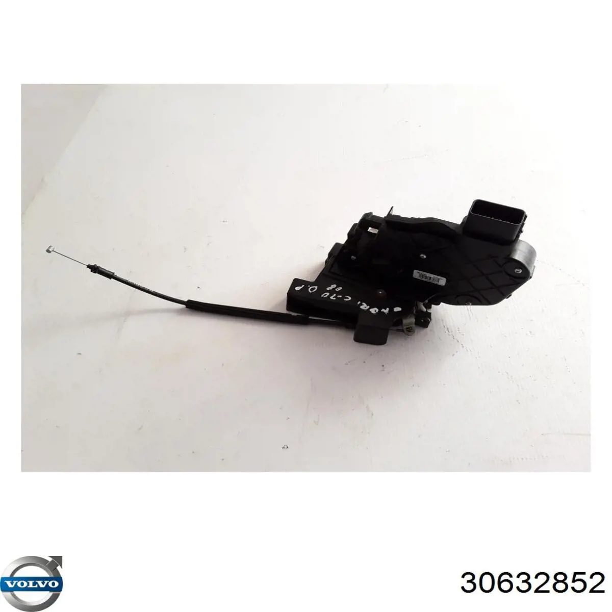 Zamek drzwi przednich lewych Volvo 31253289 cena, od 134,55 USD