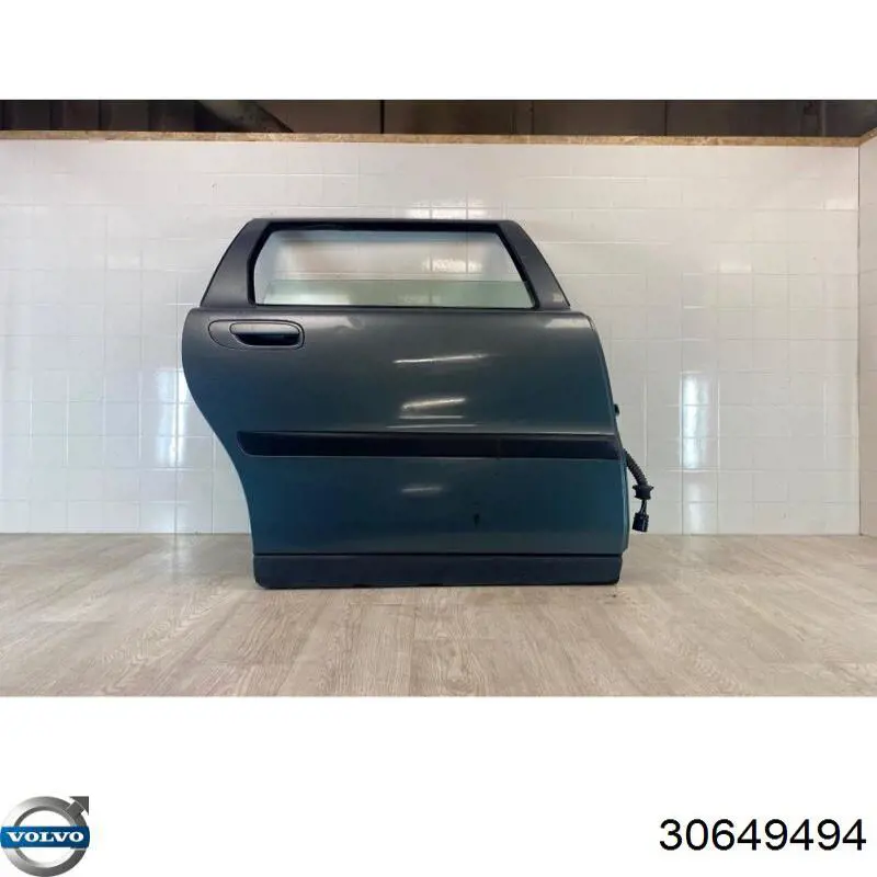 Do koszyka Drzwi tylne prawe Volvo XC70 CROSS COUNTRY SZ, LZ