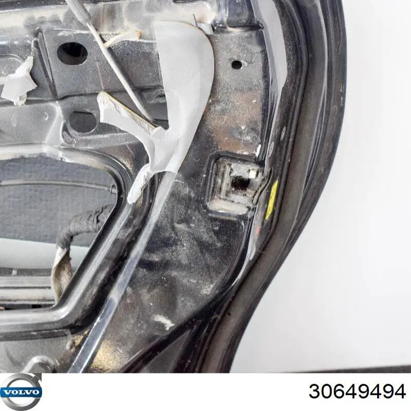 Drzwi tylne prawe do Volvo XC70 CROSS COUNTRY SZ, LZ