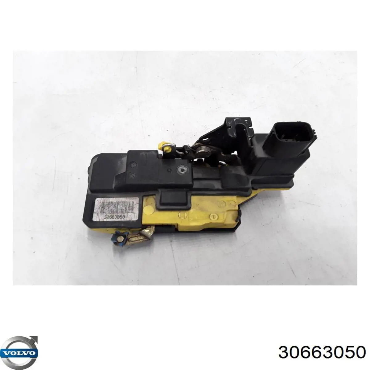 Zamek drzwi tylnych prawych Volvo XC90 