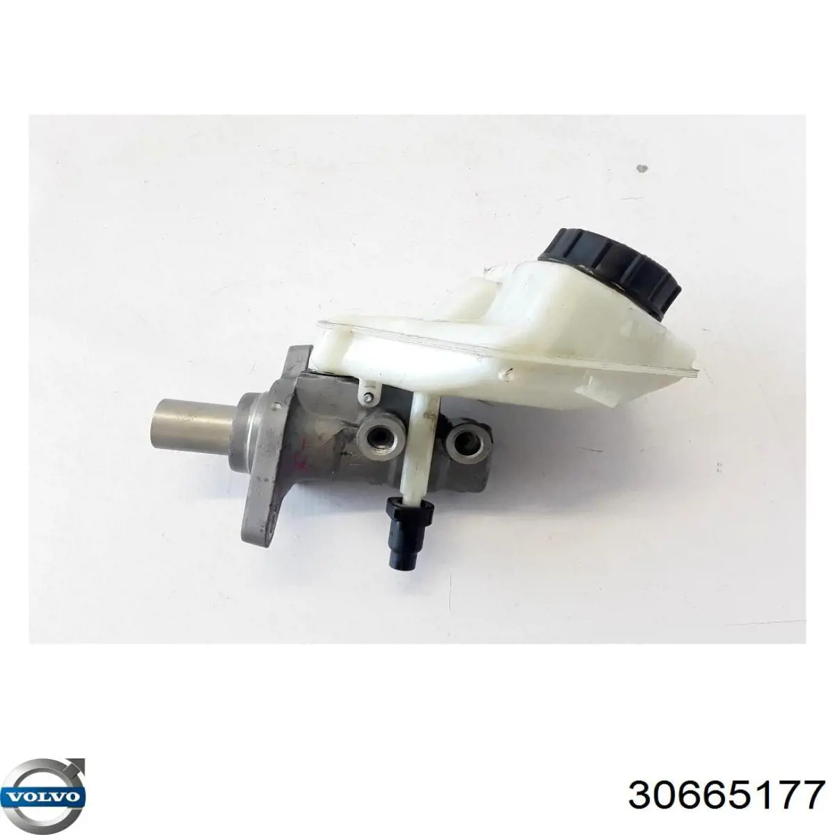 Zbiorniczek głównego cylindra hamulcowego (płynu hamulcowego) Volvo XC60 I SUV (156) (2008 - 2017) cena, od 80,13 USD