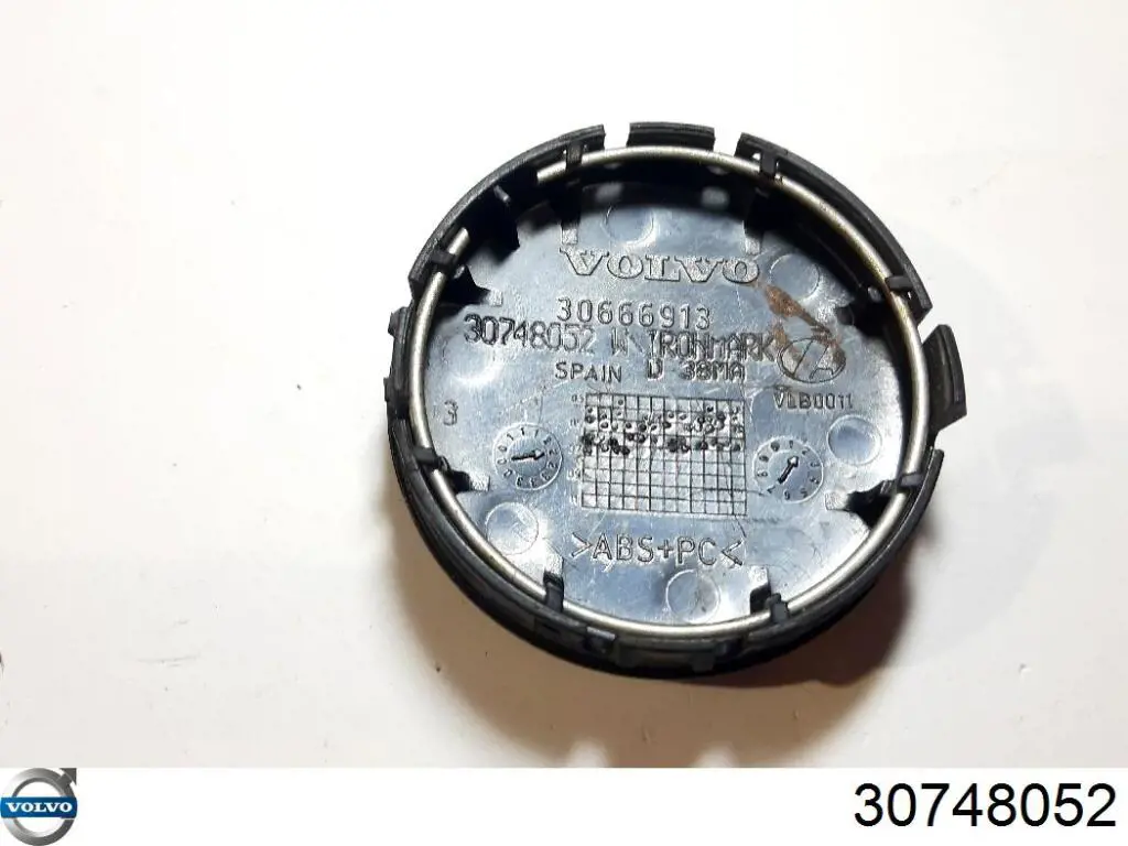 Kołpak do obręczy koła Volvo 30748052 cena, od 45,20 USD