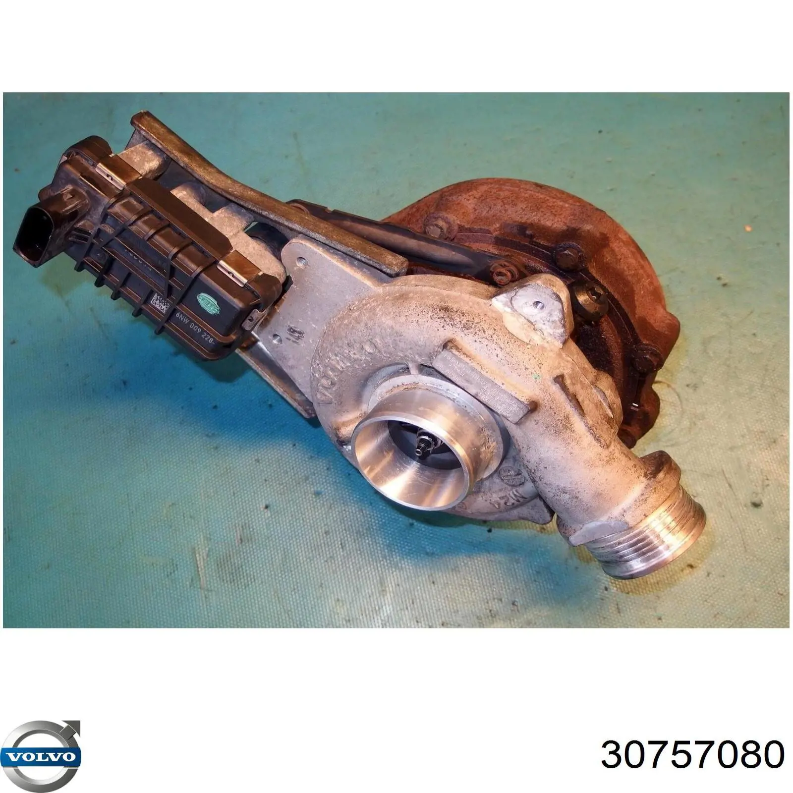 Do koszyka 30757080 Volvo Turbina