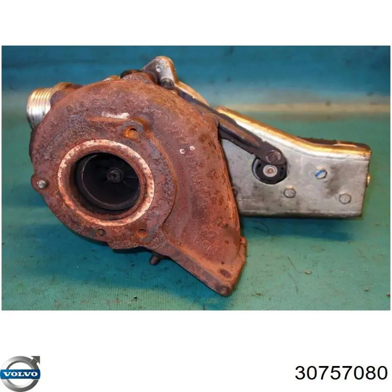 Turbina Volvo 30757080 cena, od 355,84 USD