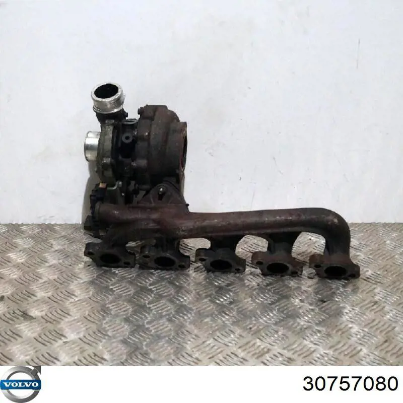 Do koszyka 30757080 Volvo Turbina