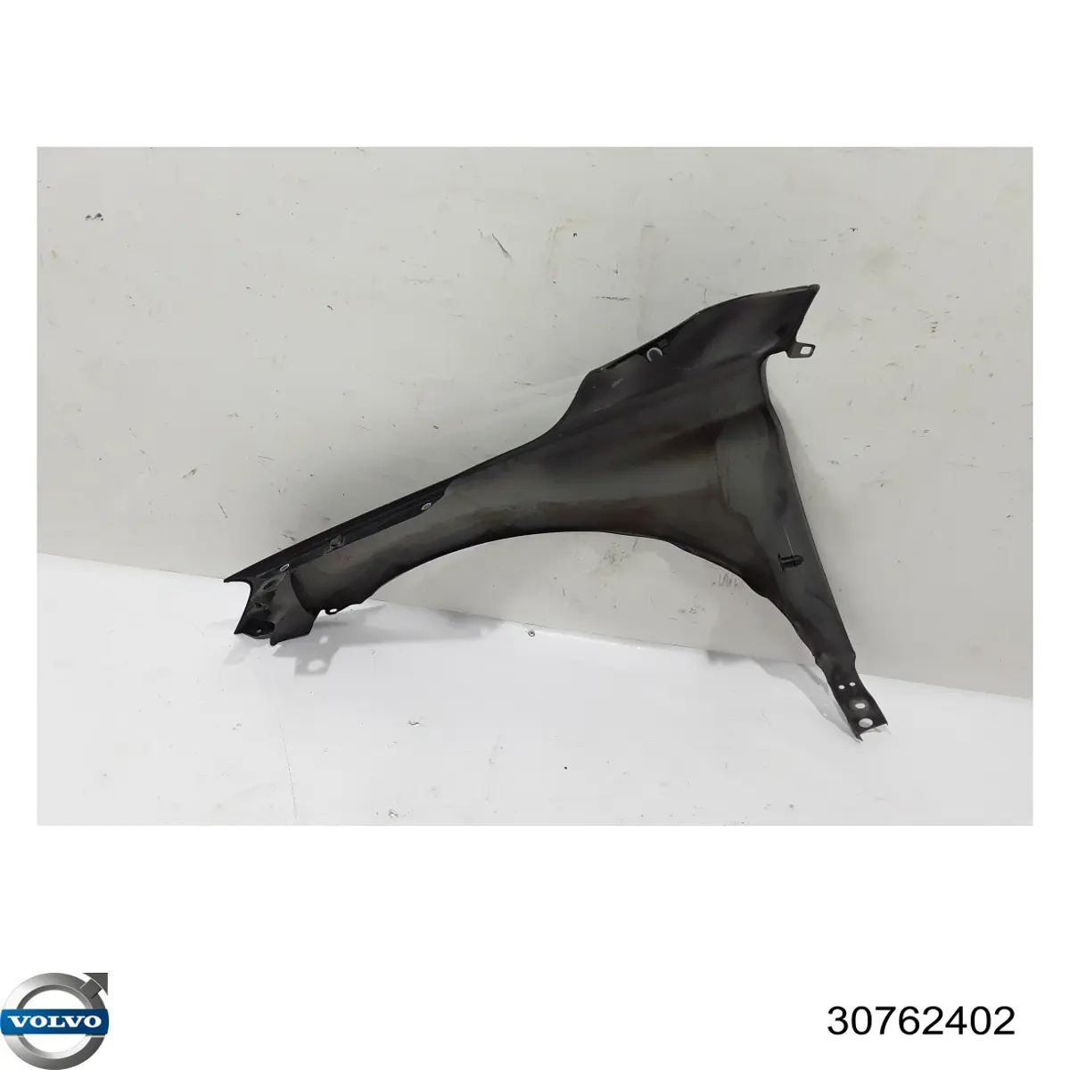 Do koszyka 30762402 Volvo Błotnik przedni prawy