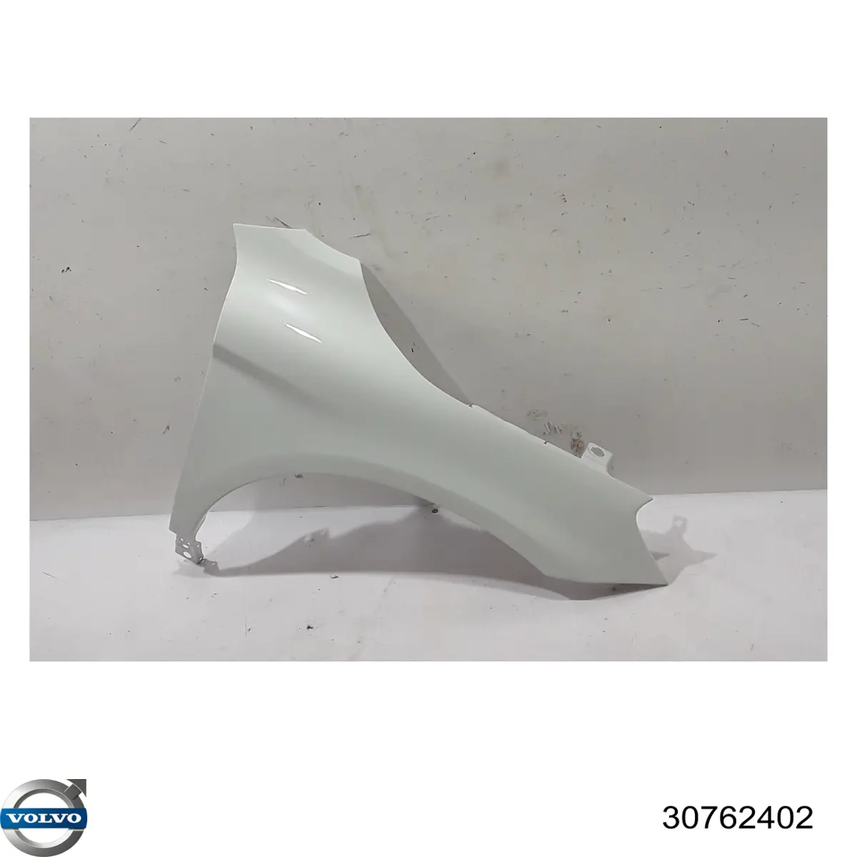 Błotnik przedni prawy Volvo 30762402 cena, od 117,10 USD