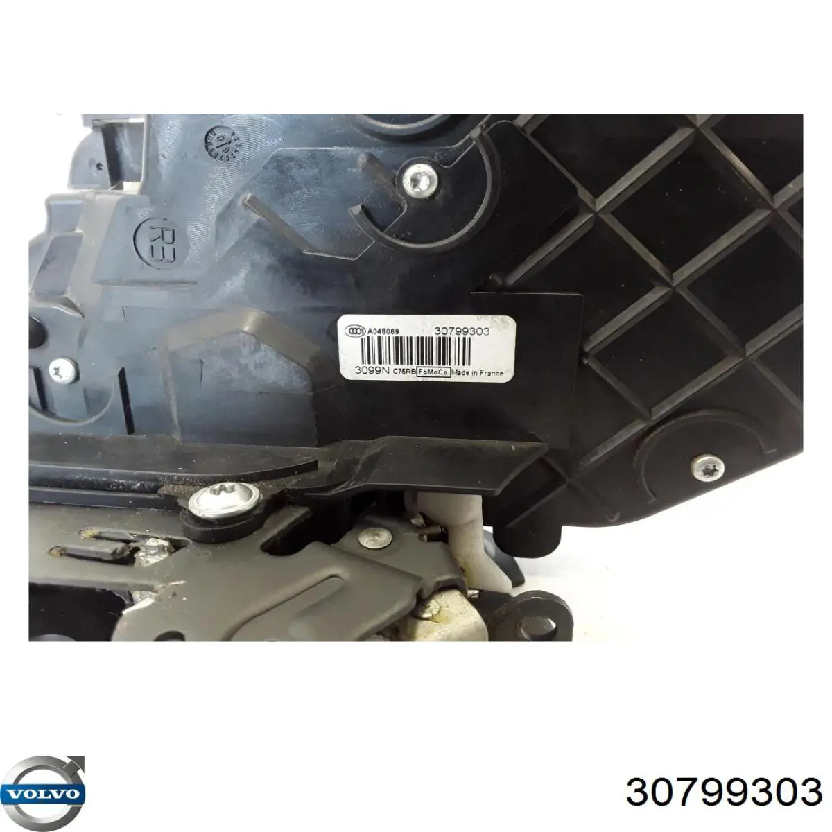 30799303 Volvo zamek drzwi przednich prawych