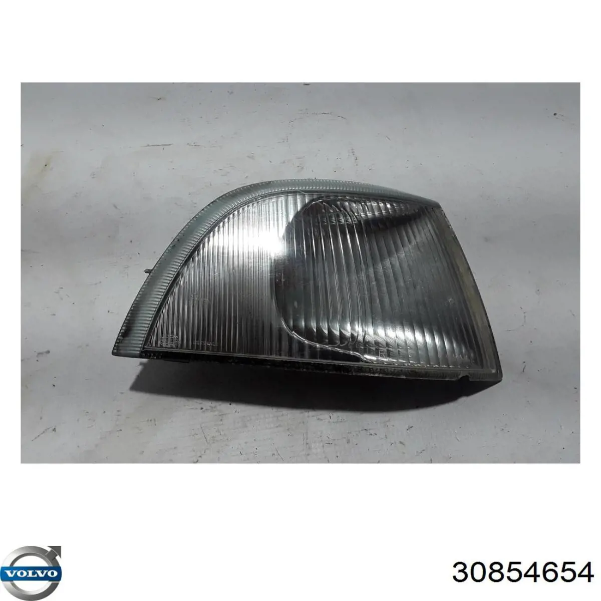 Do koszyka Kierunkowskaz prawy Volvo V40  VW