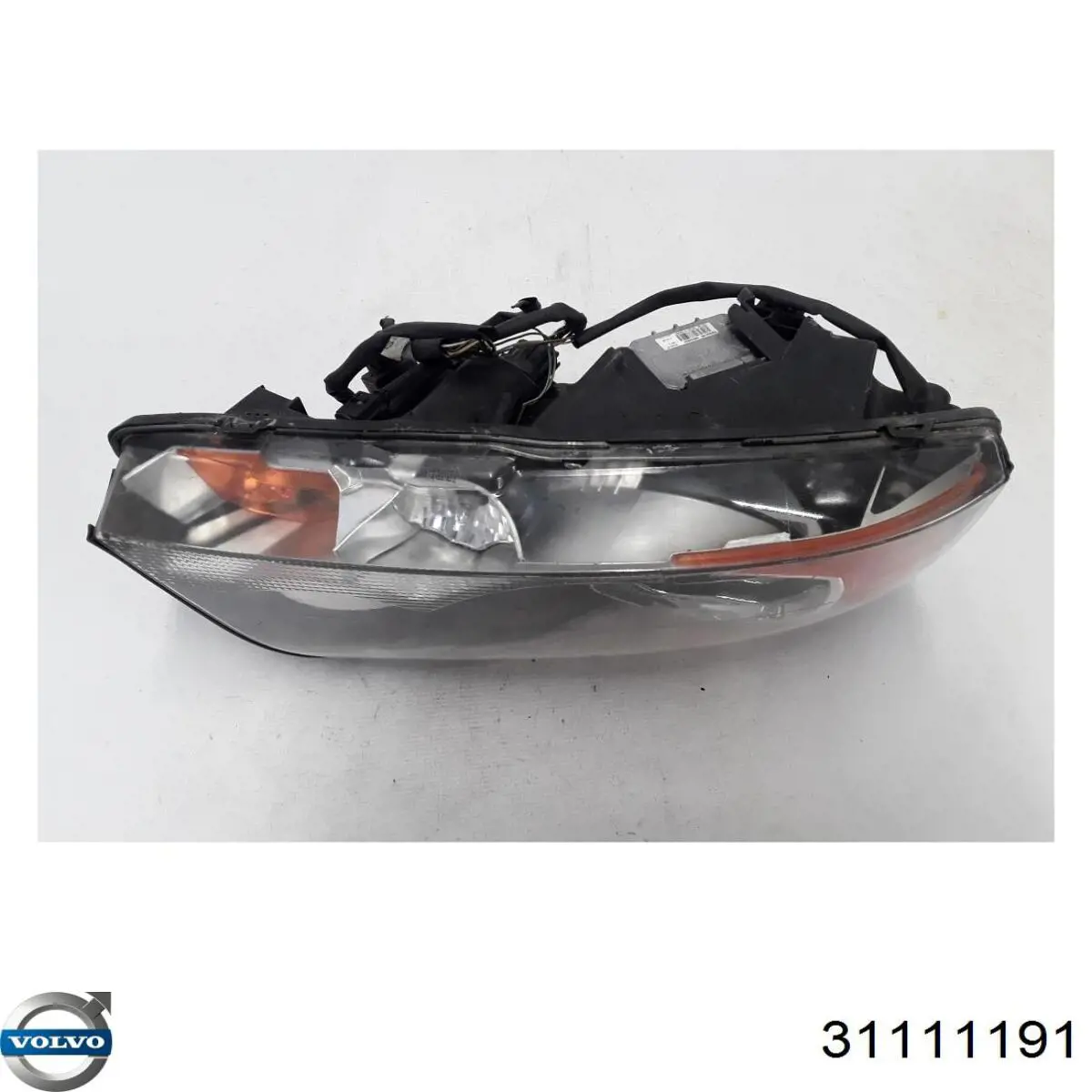 31111191 Volvo Reflektor prawy