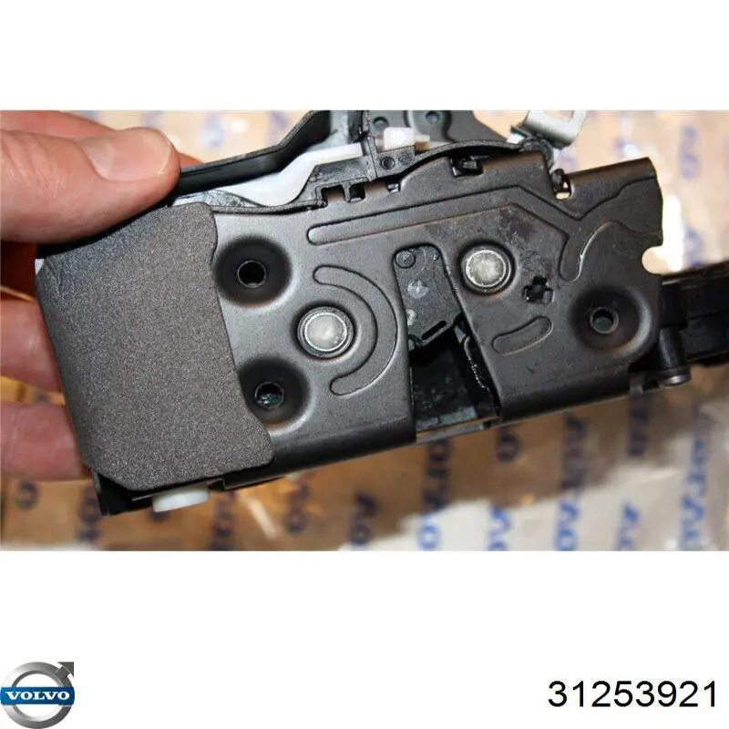 31253921 Volvo Zamek drzwi tylnych prawych
