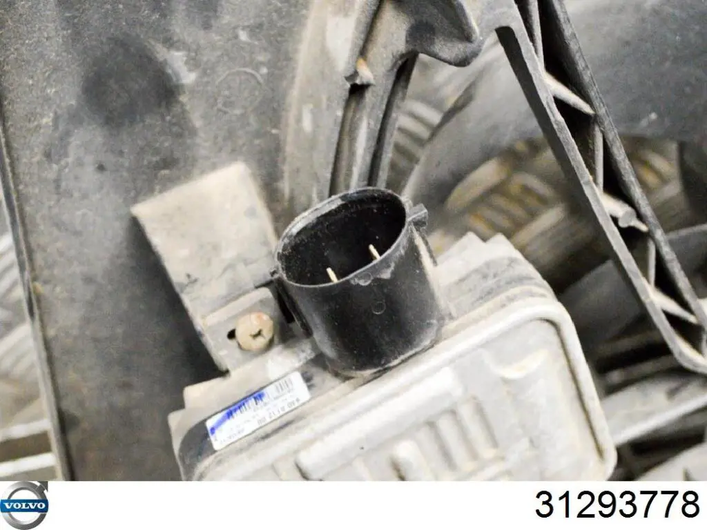 Do koszyka 31293778 Volvo Dyfuzor chłodnicy, w komplecie z silnikiem i wirnikiem