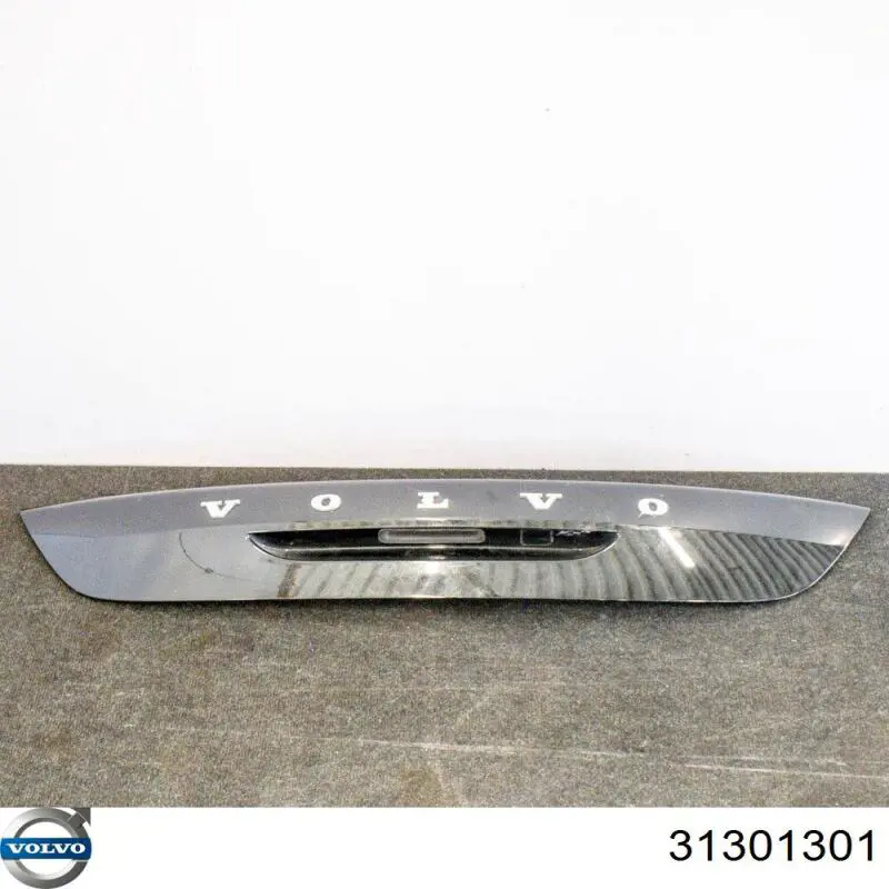 Do koszyka 31301301 Volvo Nakładka klapy bagażnika