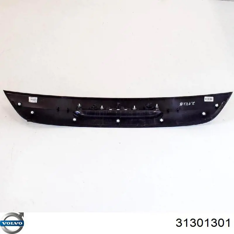 Do koszyka 31301301 Volvo Nakładka klapy bagażnika