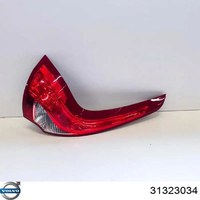 31323034 Volvo Lampa zespolona tylna lewa