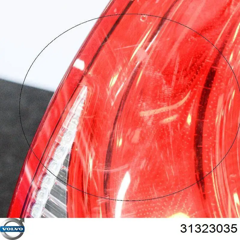 Lampa zespolona tylna prawa 31323035 Volvo
