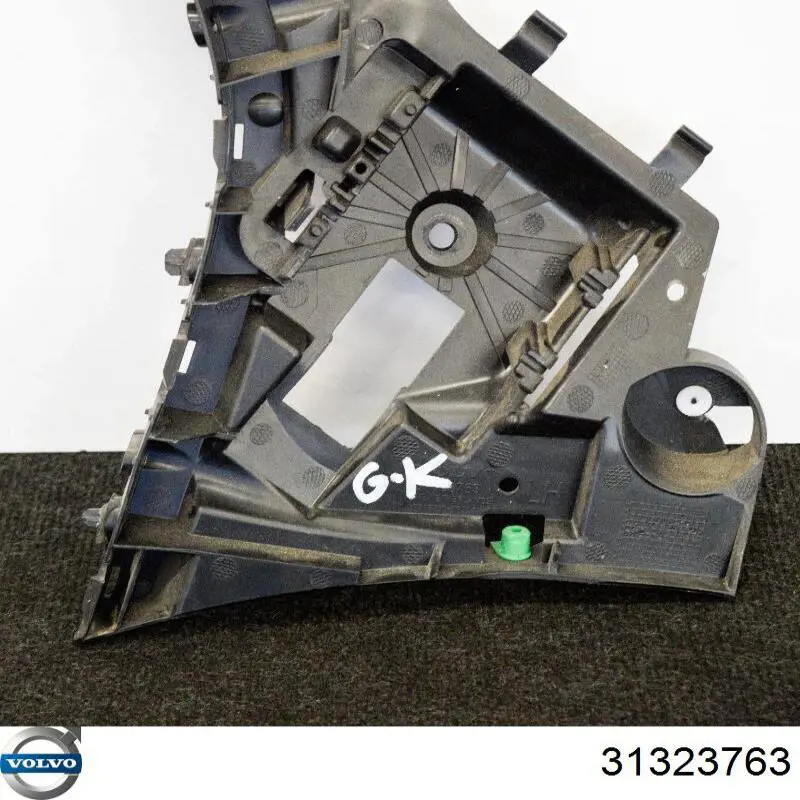Wspornik zderzaka tylnego lewy zewnętrzny 31323763 Volvo