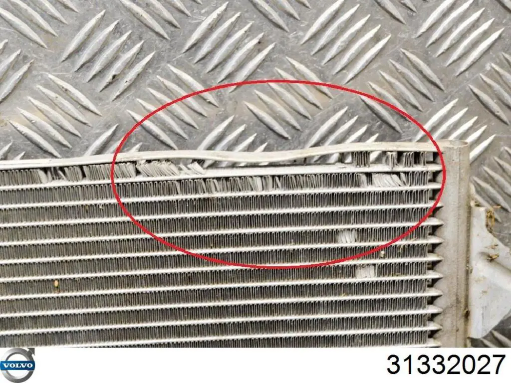 Chłodnica klimatyzacji Volvo 31332027 cena, od 118,19 USD