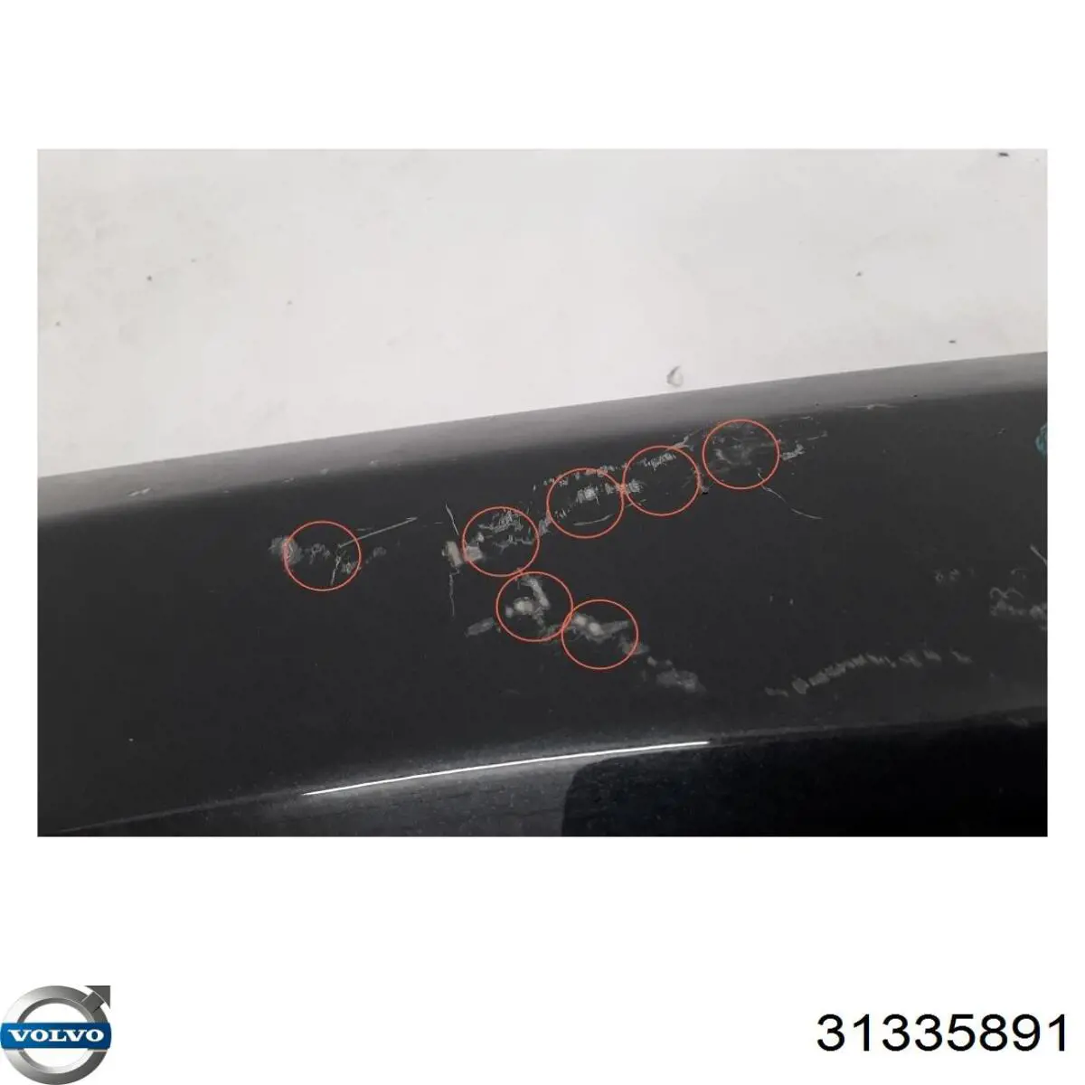 Błotnik przedni prawy 31335891 Volvo