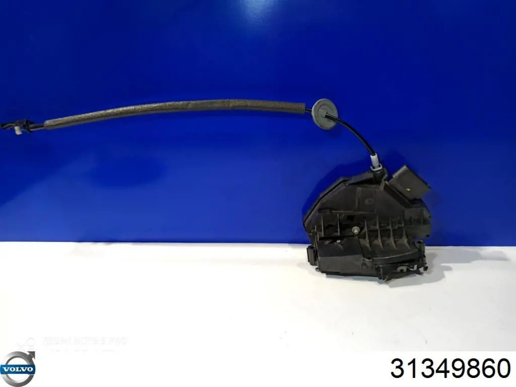 Zamek drzwi przednich prawych Volvo 31349860 cena, od 48,62 USD