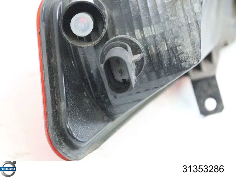 31353286 Volvo Przednia lampa przeciwmgielna tylna prawa