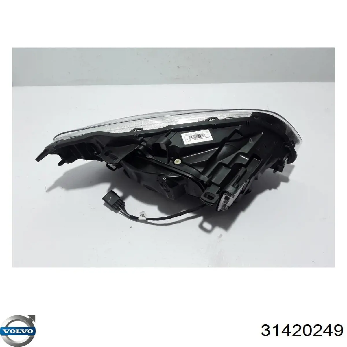 Reflektor lewy Volvo 31420249 cena, od 298,02 USD