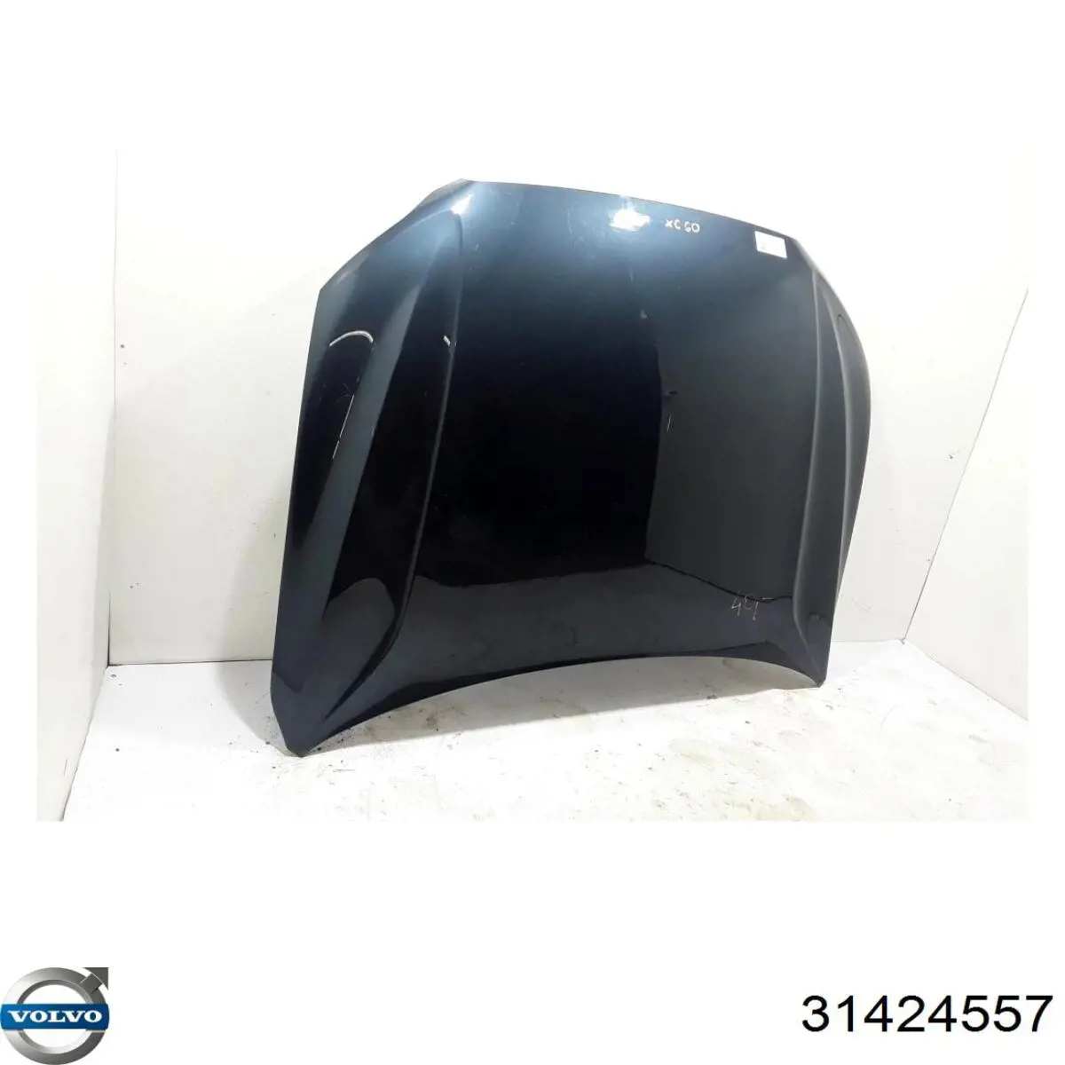 Maska silnika 31424557 Volvo