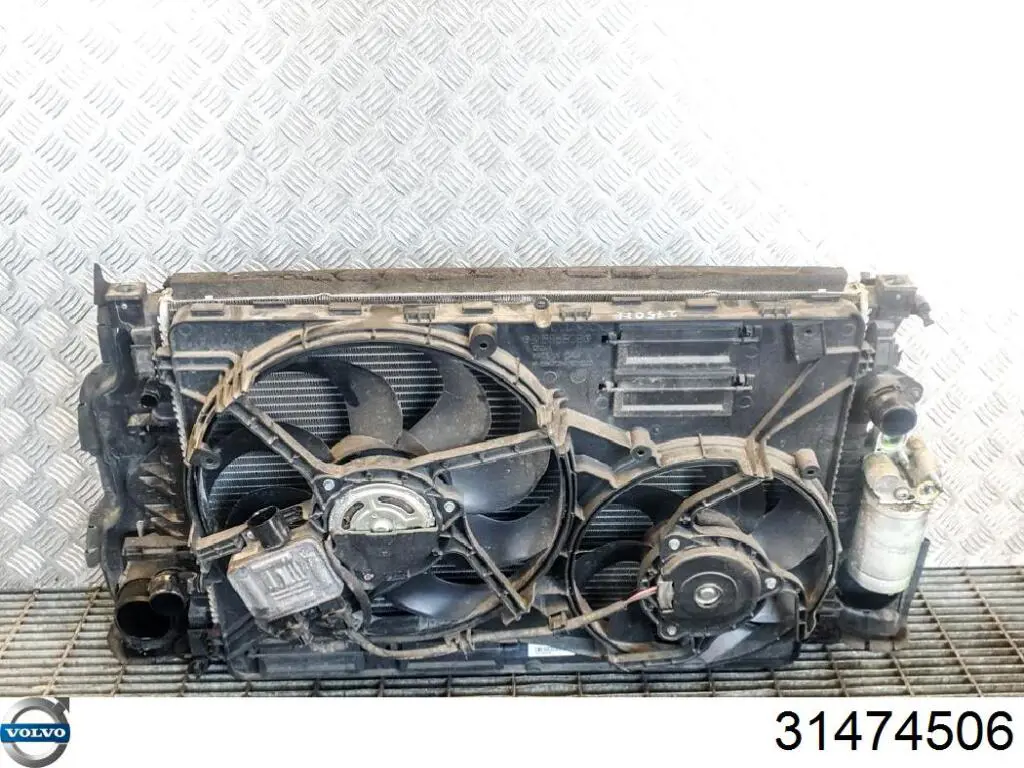 Chłodnica intercoolera Volvo 31474506 cena, od 161,28 USD