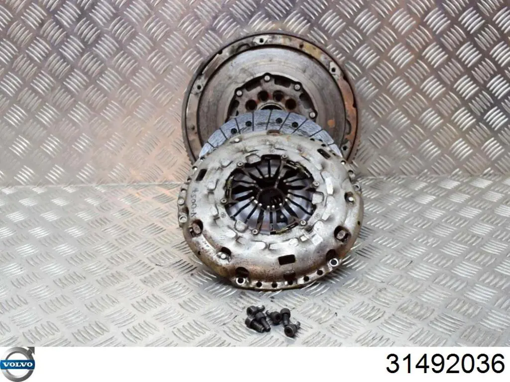 Zestaw sprzęgła (3 części) Volvo 31370248 cena, od 244,63 USD