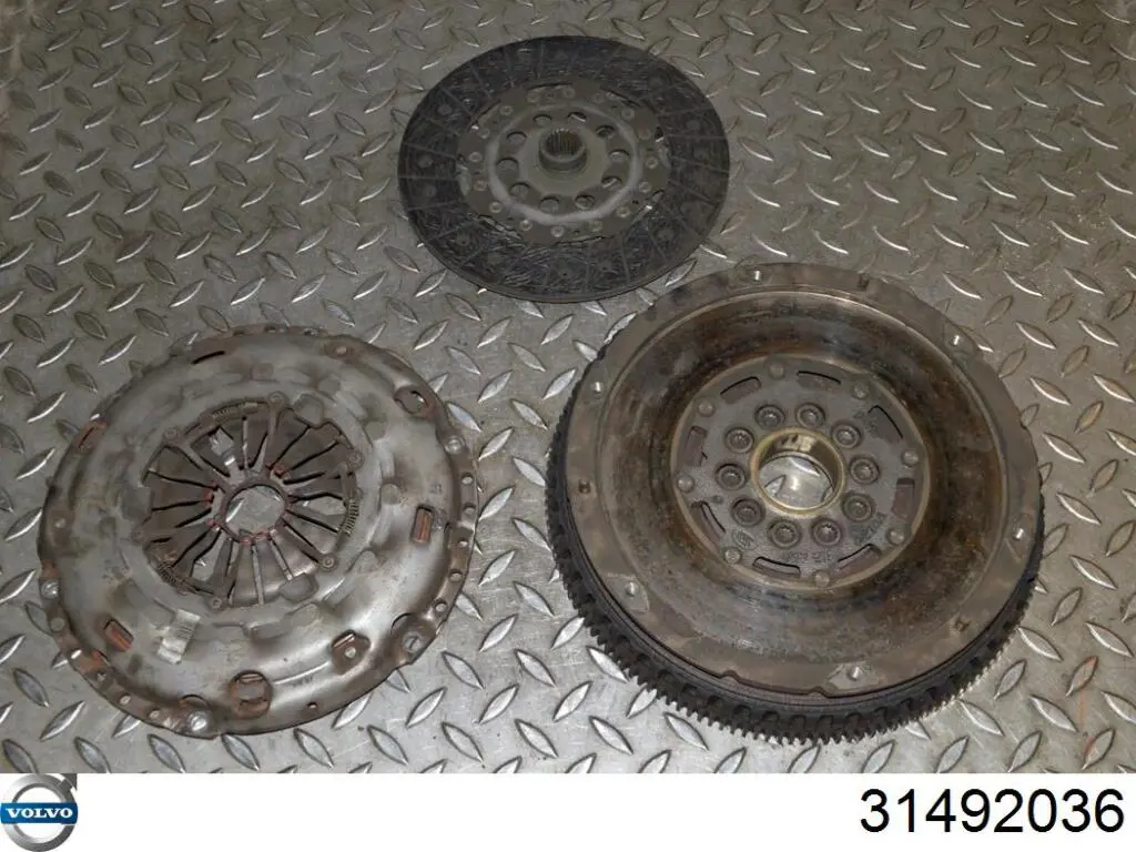 31370248 Volvo Zestaw sprzęgła (3 części)