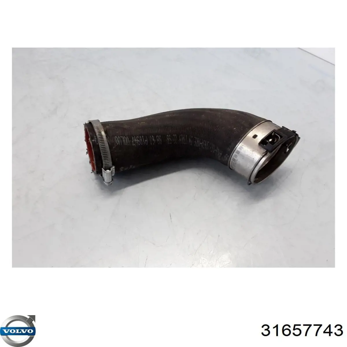 Do koszyka 31657743 Volvo Przewód (króciec) intercoolera