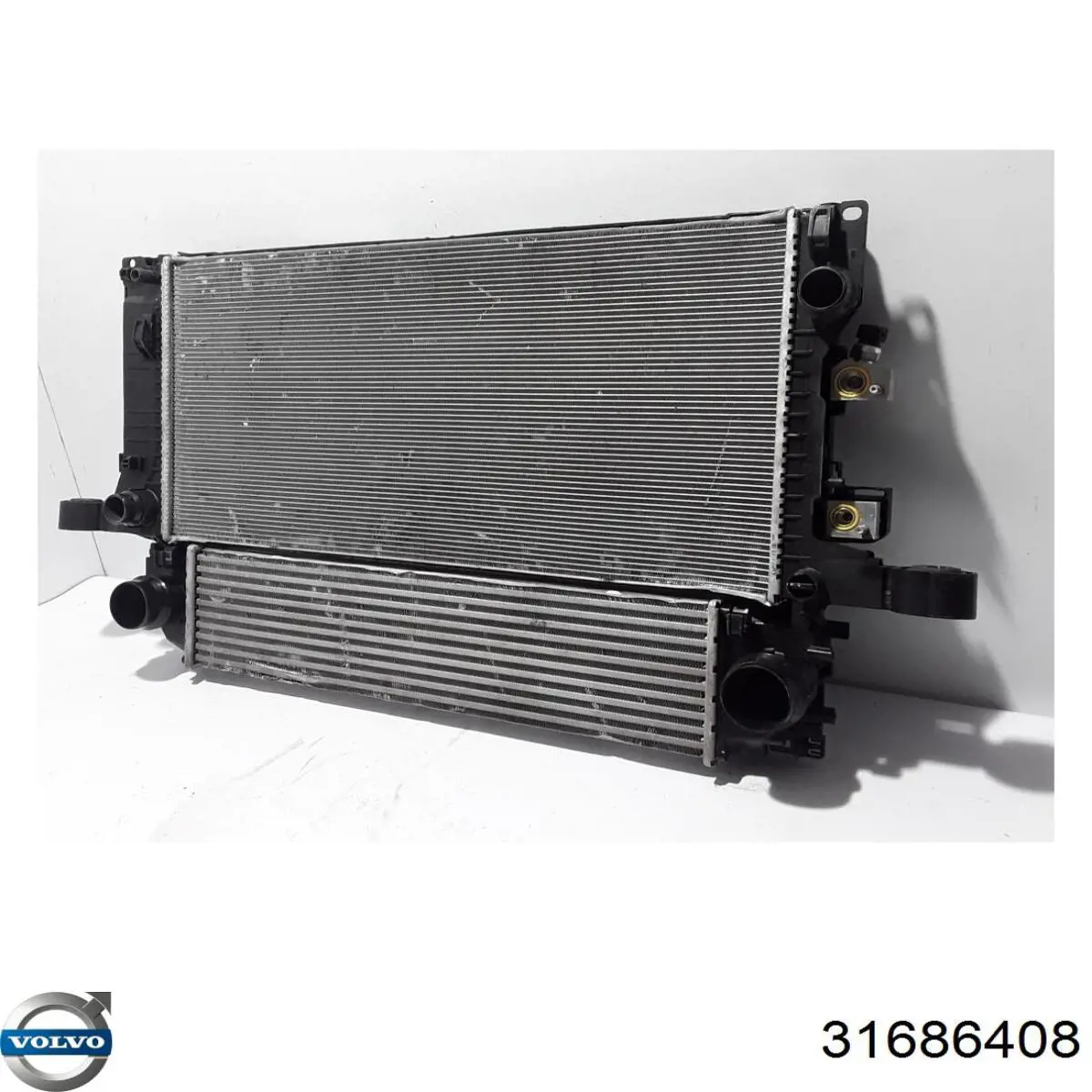 Chłodnica intercoolera 31686408 Volvo