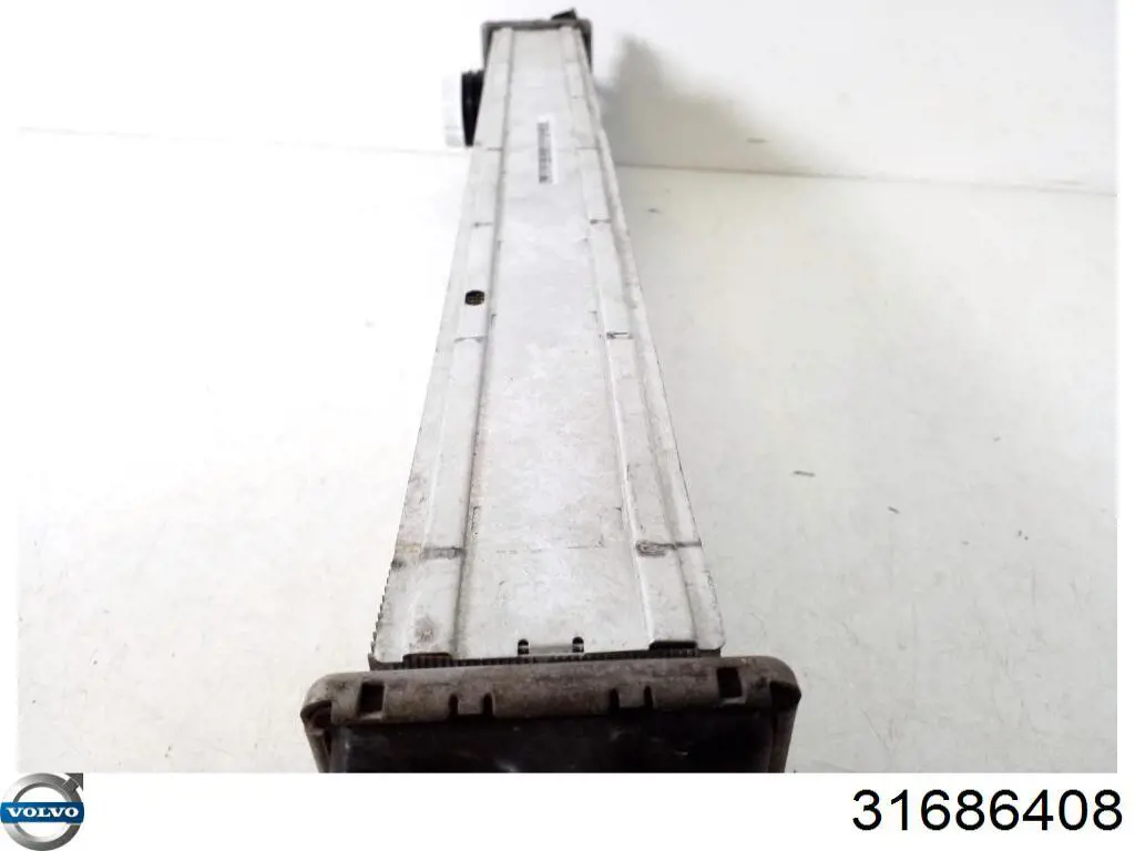 Chłodnica intercoolera Volvo 31686408 cena, od 134,03 USD