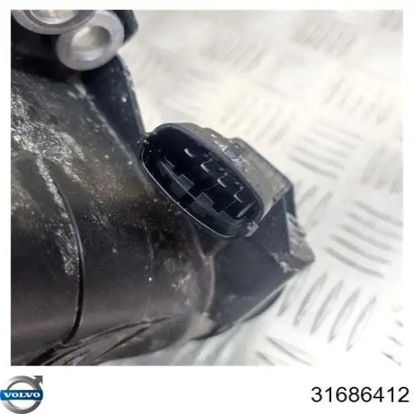 Do koszyka 31686412 Volvo Przewód (króciec) intercoolera