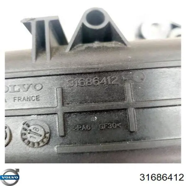 Przewód (króciec) intercoolera Volvo 31686412 cena, od 120,88 USD