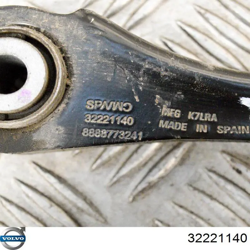 Wahacz zawieszenia tylnego poprzeczny 32221140 Volvo