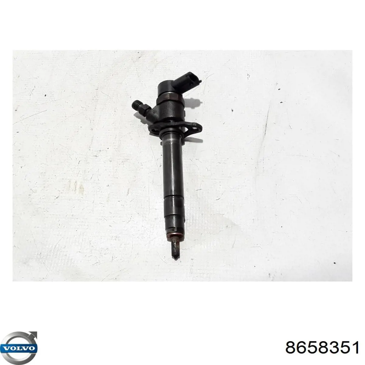 8658351 Volvo Wtryskiwacz paliwa