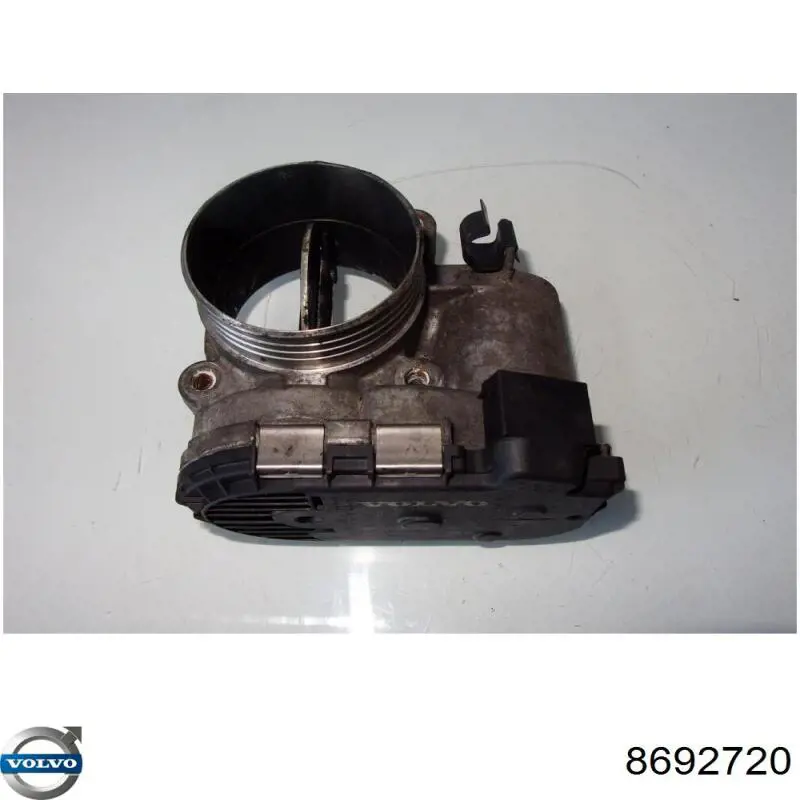 Przepustnica, komplet Volvo 8692720 cena, od 133,33 USD
