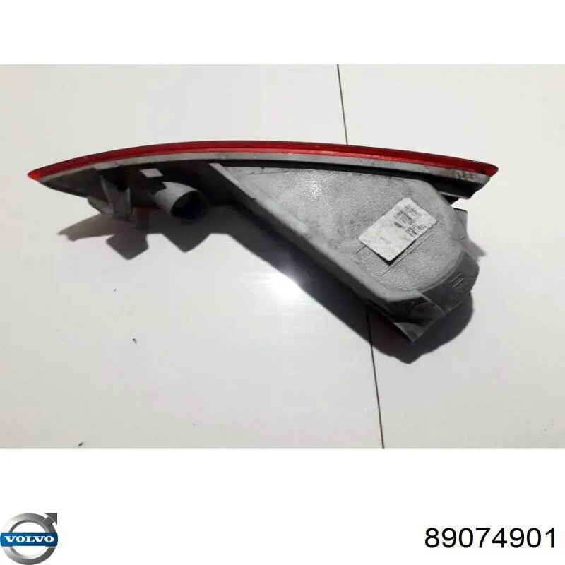 89074901 Volvo Przednia lampa przeciwmgielna tylna lewa