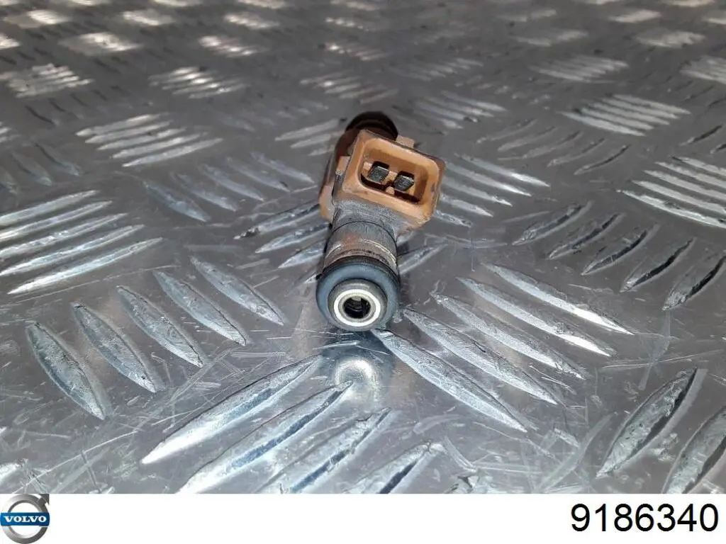 Do koszyka 9186340 Volvo Wtryskiwacz paliwa