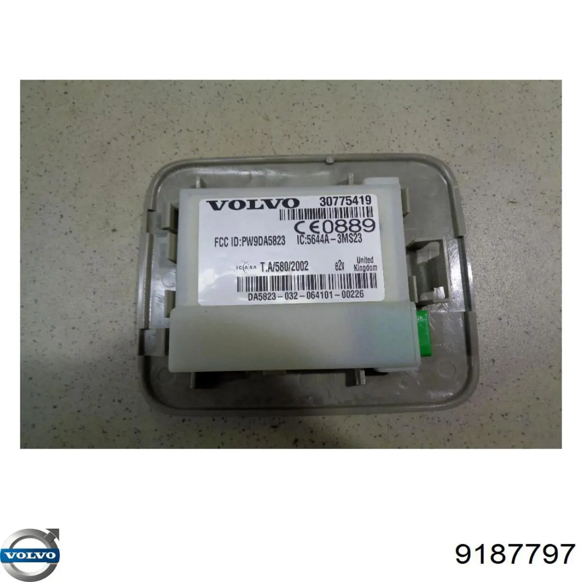 Drzwi przednie lewe Volvo XC70 