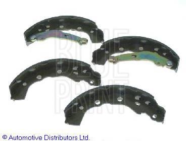 Do koszyka MR465094 Mitsubishi Klocki hamulcowe tylne bębnowe