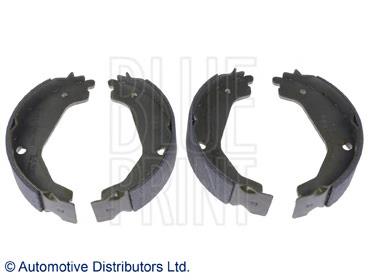 Klocki hamulca ręcznego Hyundai/Kia 58305H1A01 cena, od 30,25 USD