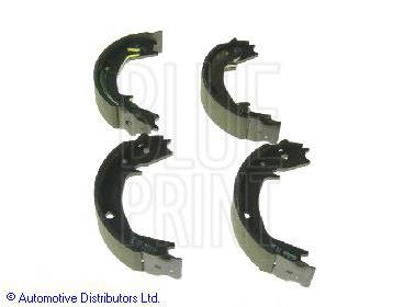 5835026A10 Hyundai/Kia Klocki hamulca ręcznego