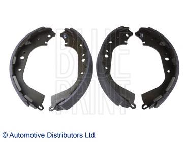 Klocki hamulcowe tylne bębnowe 440600W725 Nissan/Infiniti