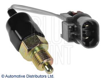 Czujnik włączania światła cofania Nissan/Infiniti 3200521U1B cena, od 28,74 USD