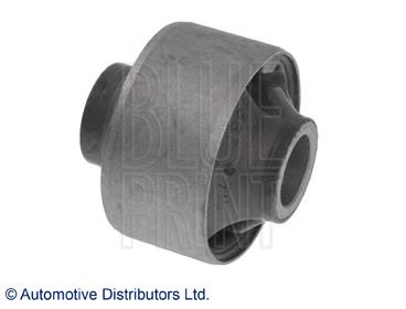 Silentblock przedniego wahacza dolnego ADS78008 Blue Print
