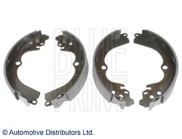 Do koszyka 26298AA040 Subaru Klocki hamulcowe tylne bębnowe