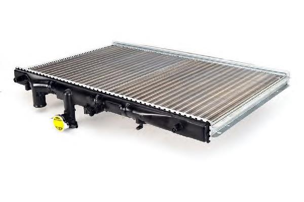 Chłodnica silnika Mazda 626 3 GD