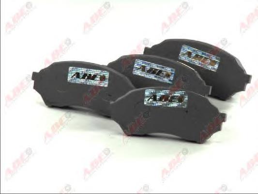 Klocki hamulcowe przednie tarczowe B2YD3328Z Mazda
